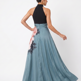 Renata | Sukienka maxi ze spódnicą w kwiaty i stanikiem typu halter