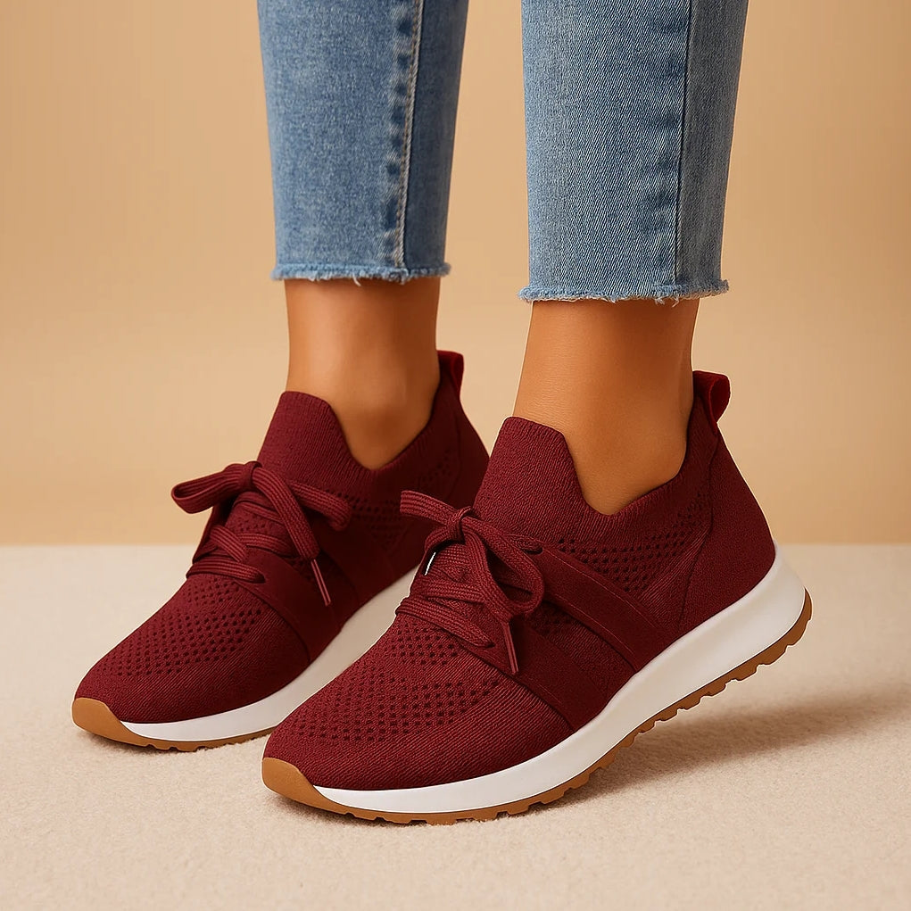 Carlena | Casualowe sneakersy damskie ze sznurowaniem i miękką wkładką | Zofia